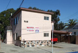 968 N Loma Vista Dr in Long Beach, CA - Building Photo - Building Photo