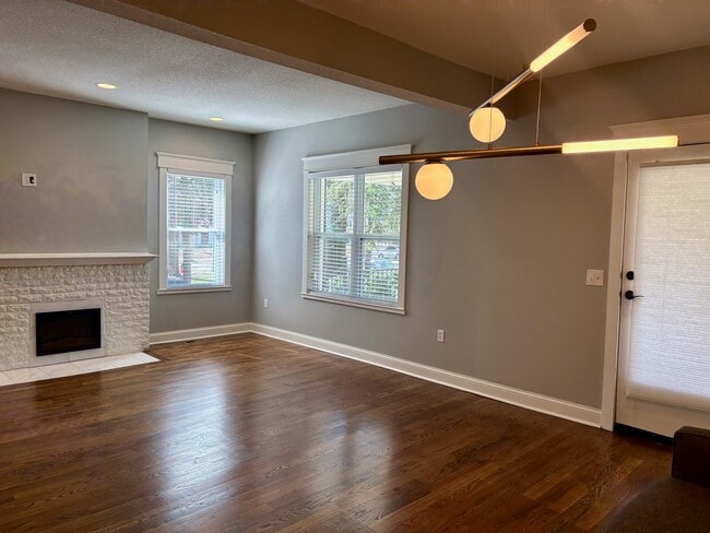 3783 Washington St, Unit #1 in Kansas City, MO - Building Photo - Building Photo