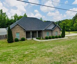 100 Lorene Dr in Harvest, AL - Building Photo - Building Photo