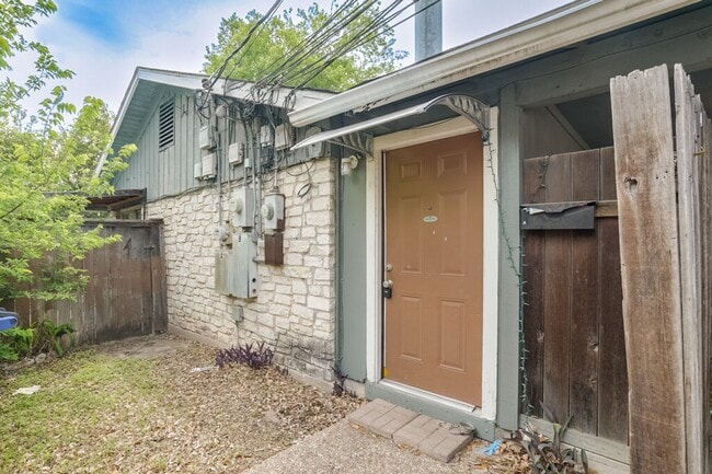 1503 Wheless Ln in Austin, TX - Building Photo - Building Photo