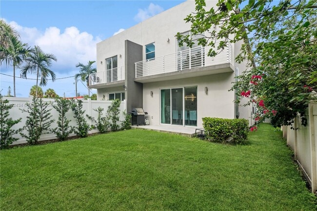 property at 1020 NE 17th Terrace