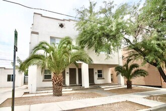 12 E University Blvd-Unit -18 in Tucson, AZ - Building Photo - Building Photo