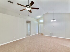 343 S Lancelot Ave in Orlando, FL - Building Photo - Building Photo