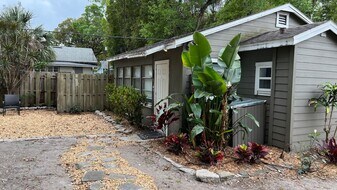 1230 E Concord St in Orlando, FL - Building Photo