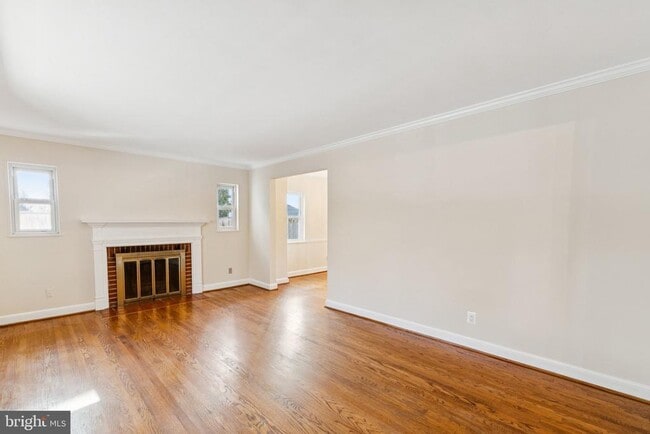 5203 Nahant St in Bethesda, MD - Building Photo - Building Photo