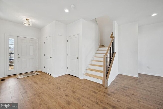 property at 724 Northwood Ave