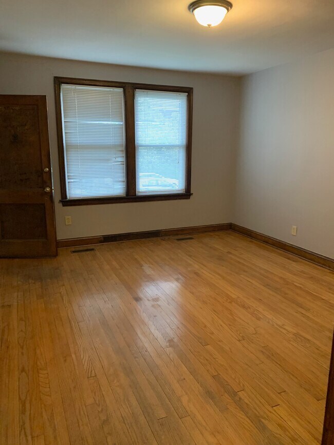 2228 40th Pl NW, Unit Apt#1 in Washington, DC - Building Photo - Building Photo