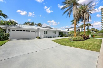 48 Ocean Dr in Jupiter, FL - Building Photo - Building Photo