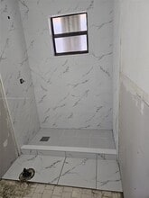 5480 NW 29th Ave in Miami, FL - Building Photo - Building Photo