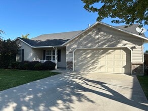 12942 W Pinyon Ct in Boise, ID - Foto de edificio - Building Photo