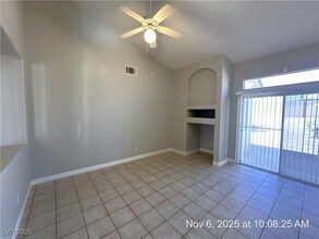 3637 Nairobi Ln in North Las Vegas, NV - Building Photo - Building Photo
