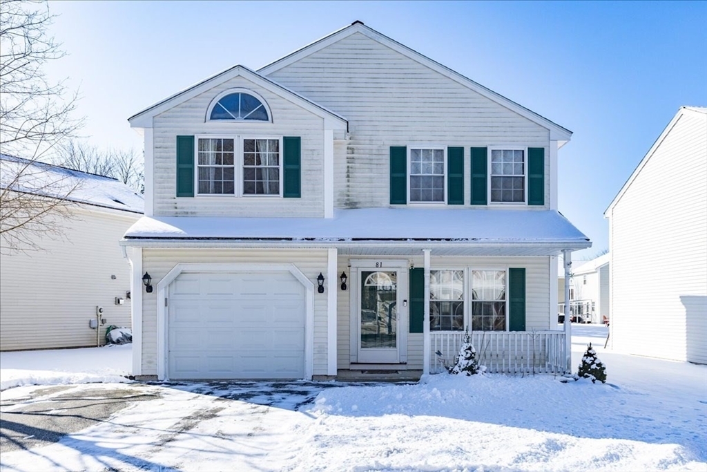 81 Juniper Ln in Tewksbury, MA - Building Photo