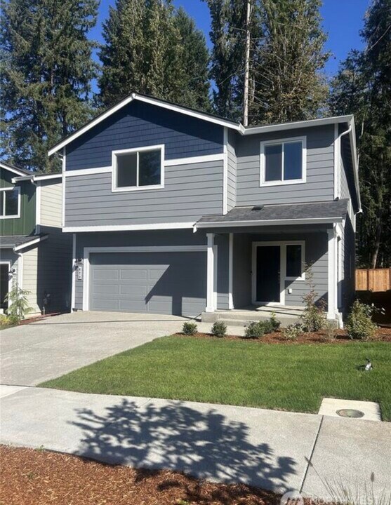 620 Alocasia Street NE in Olympia, WA - Building Photo