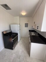 1263 Hayworth Ave in West Hollywood, CA - Building Photo