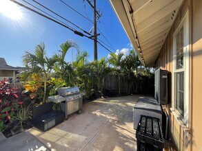 16 Kahoma Village Loop in Lahaina, HI - Building Photo - Building Photo