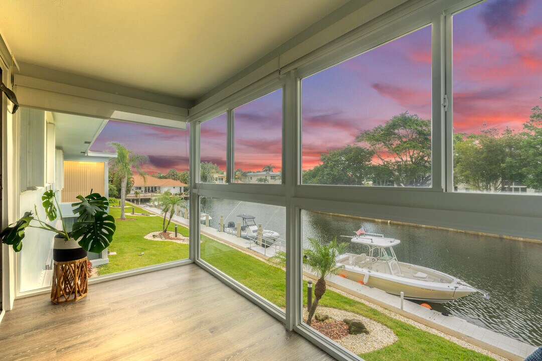 6100 NE 7th Ave in Boca Raton, FL - Building Photo