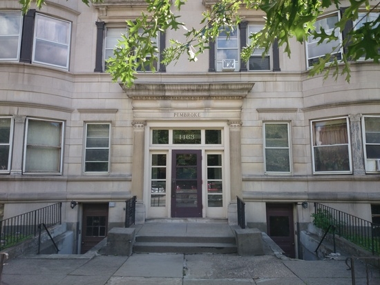 1463 Beacon St in Brookline, MA - Building Photo