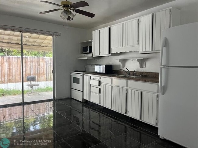 property at 5627 Sheridan St