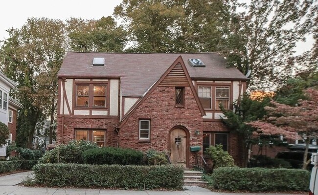 property at 35 Greycliff Rd