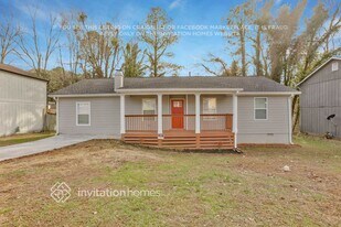 4751 Hairston Crossing Rd in Stone Mountain, GA - Building Photo