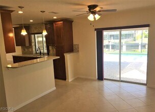 3419 SE 18th Pl in Cape Coral, FL - Building Photo - Building Photo