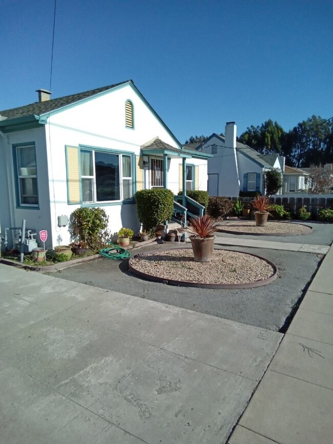 532-534 Archer St in Salinas, CA - Building Photo - Building Photo