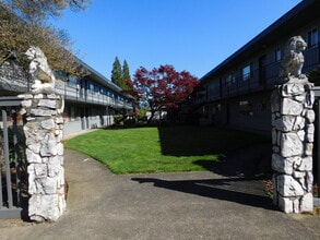 The Royals in Springfield, OR - Foto de edificio - Building Photo