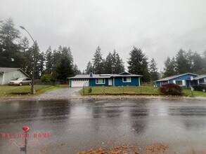 1631 Rockcress Dr SE in Olympia, WA - Building Photo - Building Photo
