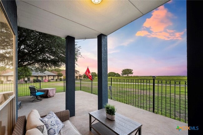 120 Seth Raynor Pl in New Braunfels, TX - Building Photo - Building Photo