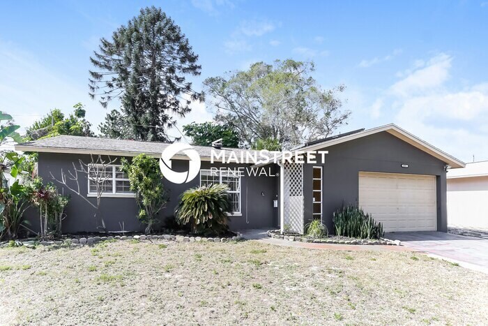 6801 14th Way S in St. Petersburg, FL - Building Photo