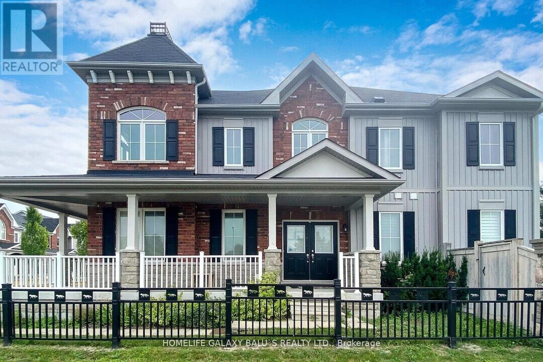 1 Lambdon Way in Whitby, ON - Building Photo