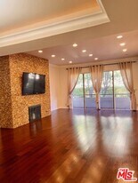 1880 Veteran Ave in Los Angeles, CA - Building Photo