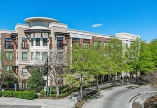 Lofts at Lakeview in Durham, NC - Building Photo - Building Photo