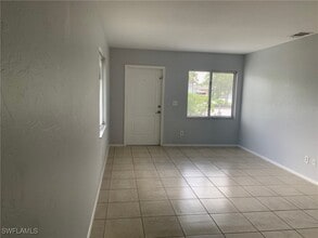 2327 Hunter Blvd in Naples, FL - Building Photo - Building Photo
