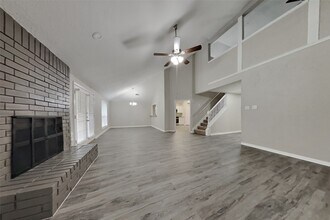 6818 White Tail Dr in Spring, TX - Building Photo - Building Photo