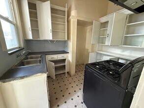 1123 N Commerce St in Stockton, CA - Building Photo - Building Photo