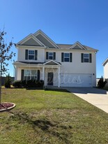 5 Preakness Stakes Dr in Lugoff, SC - Building Photo