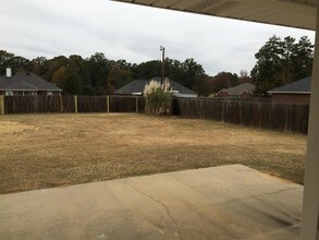 484 Stone Rd in Texarkana, TX - Building Photo - Building Photo