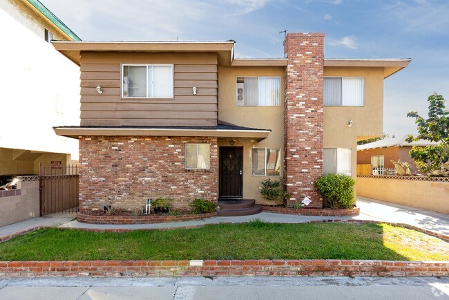 12706 Kornblum Ave in Hawthorne, CA - Building Photo - Building Photo