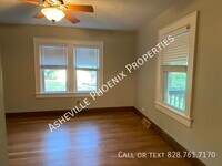 340 Spring St photo'