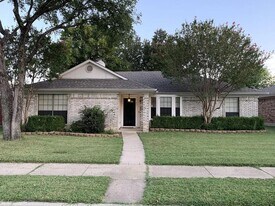 661 Phillips Dr in Coppell, TX - Building Photo