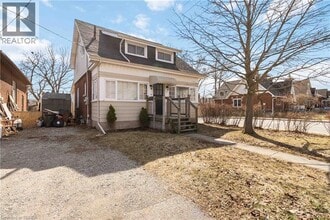 63 Lyons Ave in Brantford, ON - Building Photo - Building Photo