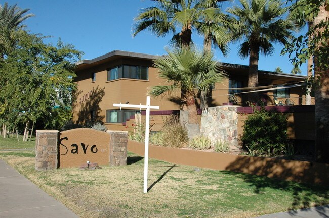 Savoy Plaza Apartments in Scottsdale, AZ - Building Photo - Building Photo