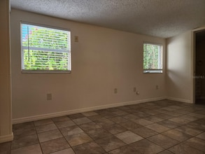 3211 20th Ave W in Bradenton, FL - Foto de edificio - Building Photo