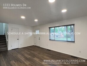 1333 Holmes Dr in Colorado Springs, CO - Building Photo - Building Photo