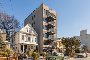 1541 New York Ave in Brooklyn, NY - Building Photo