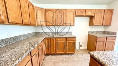 4290 Smoke Tree Rd in Phelan, CA - Building Photo - Building Photo