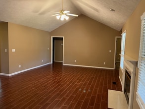 8177 Amhurst Dr in Newburgh, IN - Building Photo - Building Photo