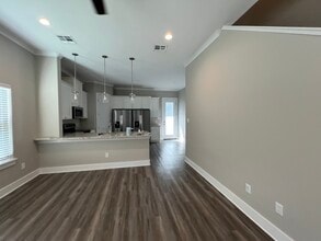 701 Highlands St in College Station, TX - Building Photo - Building Photo