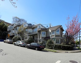 Fairview Place in Vancouver, BC - Building Photo